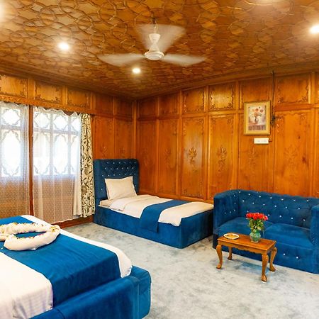 Wangnoo Heritage Houseboats Hotel Srinagar  Ngoại thất bức ảnh