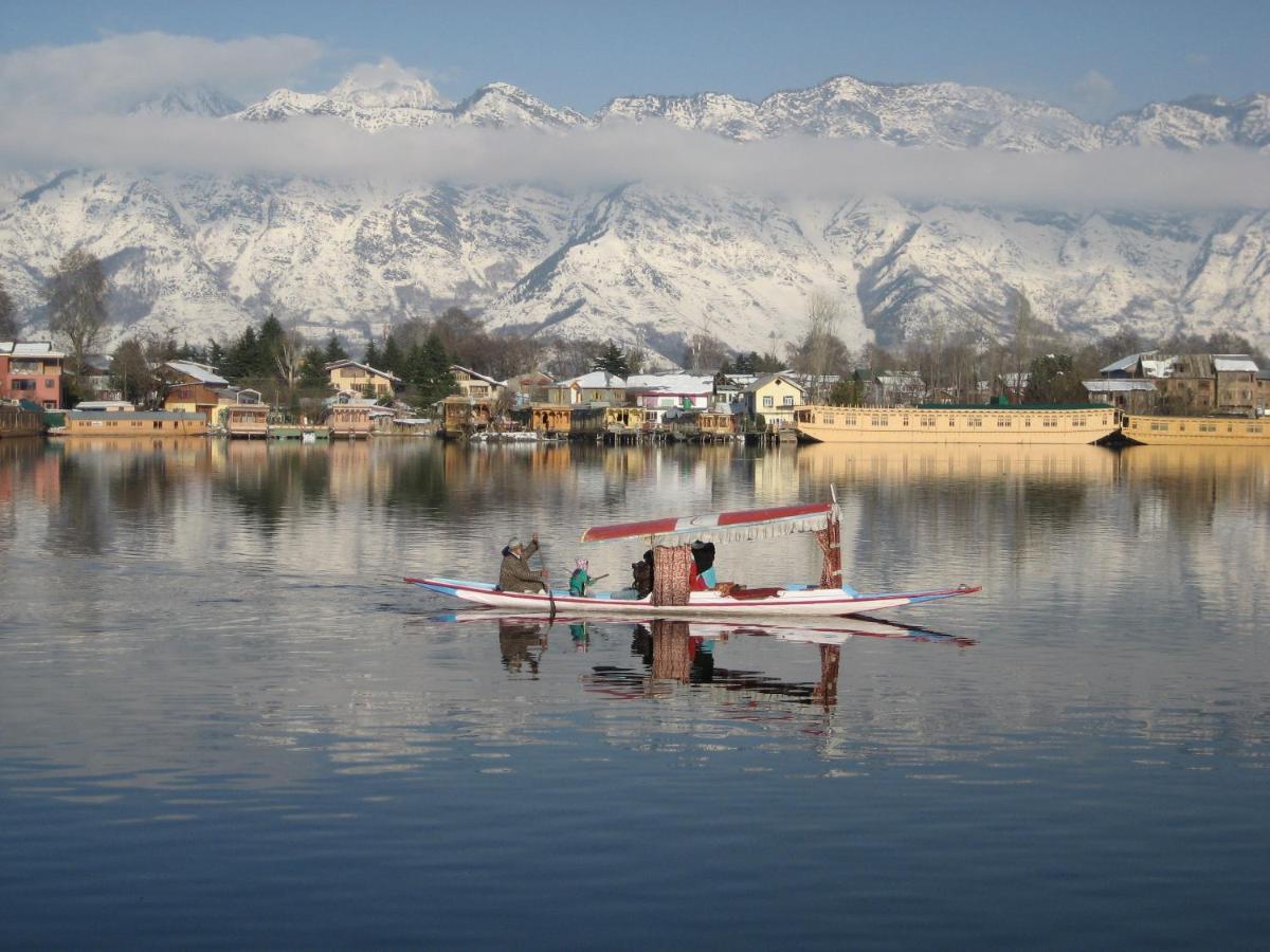 Wangnoo Heritage Houseboats Hotel Srinagar  Ngoại thất bức ảnh